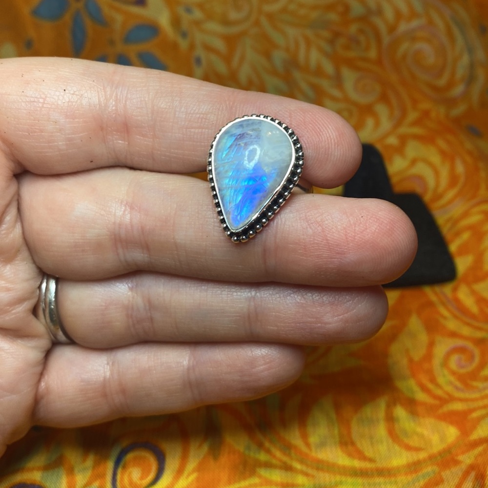 Solid Sterling Silver Rainbow Moonstone Ring - image 5